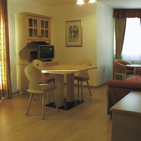 Residence Pez Gajard San Martino Di Castrozza Exterior photo
